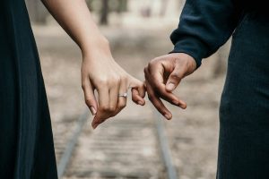 how to develop healthy relationship